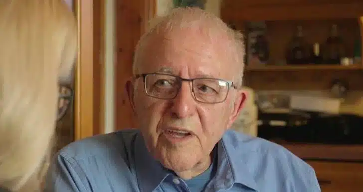 “Esperei tanto por este dia”: Mulher reencontra o pai após 58 anos com ajuda de grupo do Facebook revistapazes.com - “Esperei tanto por este dia”: Mulher reencontra o pai após 58 anos com ajuda de grupo do Facebook