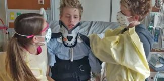 Menino de 14 anos sobrevive a tornado mortal nos EUA e recebe alta após recuperação milagrosa