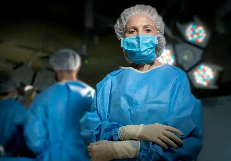 revistapazes.com - Cirurgiã brasileira de 89 anos entra para lista de cientistas mais influentes do mundo