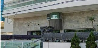 Menina de 6 anos sofre acidente letal ao ser deixada sozinha pelo pai (que saiu com a namorada)