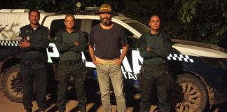 Almir Sater é parado em blitz e policiais tietam: “Muito obrigado, Eugênio”