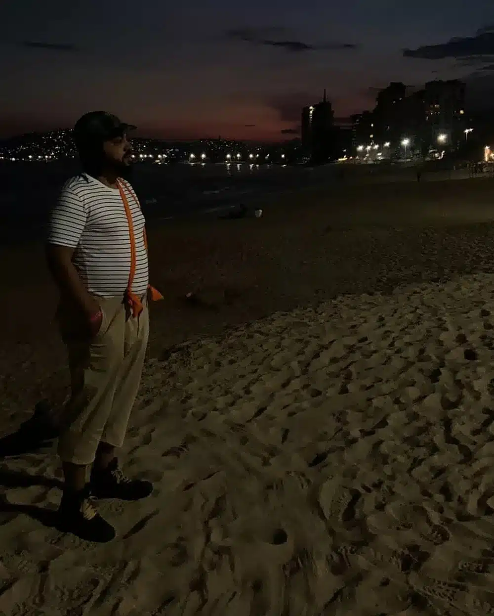 Fã brasileiro de "Chaves" visita hotel em Acapulco onde foram gravados os episódios mais marcantes da série revistapazes.com - Fã brasileiro de "Chaves" visita hotel em Acapulco onde foram gravados os episódios mais marcantes da série