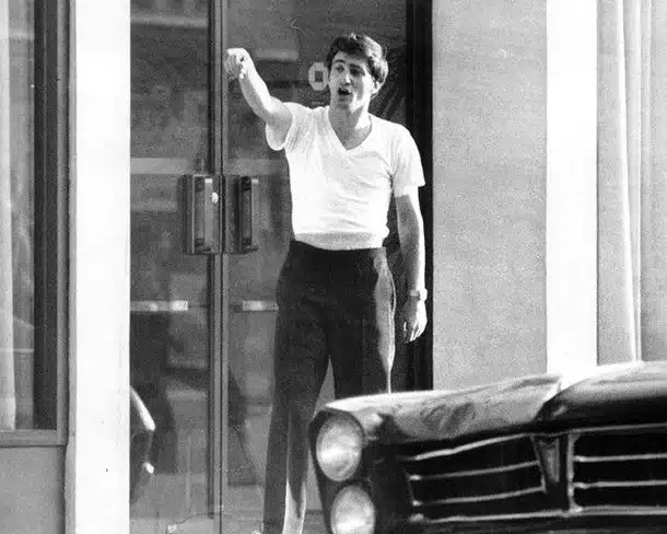 revistapazes.com - Em 1972, homem ganhou fama de anti-her&oacute;i ao roubar um banco para pagar cirurgia da esposa