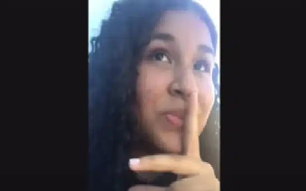 Homem perde iPhone e vê "na nuvem" vídeo de jovem que o achou: 'Vem buscar comigo!' revistapazes.com - Homem perde iPhone e vê "na nuvem" vídeo de jovem que o achou: 'Vem buscar comigo!'