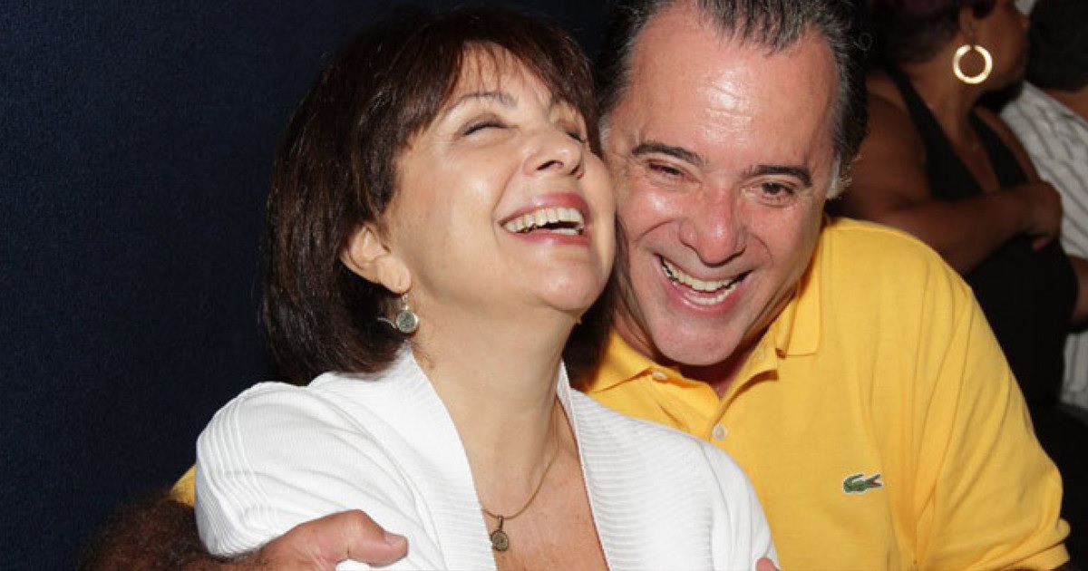 revistapazes.com - 50 anos de amor e compromisso: Tony Ramos se declara para a esposa e dá dicas para a vida a 2