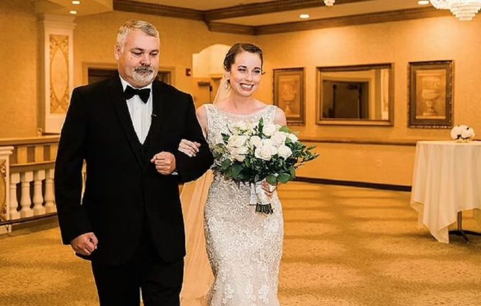 Noiva convidou pai da jovem que doou órgãos para seu casamento