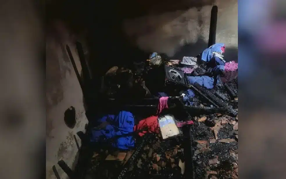 Menina de 2 anos que morreu em incêndio em Goiás tentou proteger irmã de 4 meses revistapazes.com - Menina de 2 anos que morreu em incêndio em Goiás tentou proteger irmã de 4 meses