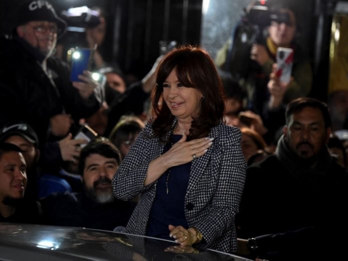 O que fez com que a arma apontada para Cristina Kirchner falhasse? Veja o que dizem os especialistas