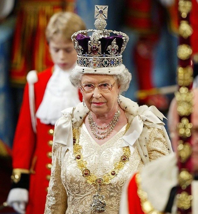 revistapazes.com - Elizabeth 2ª: petição quer obrigar Coroa Britânica a devolver diamante de R$ 2 bilhões