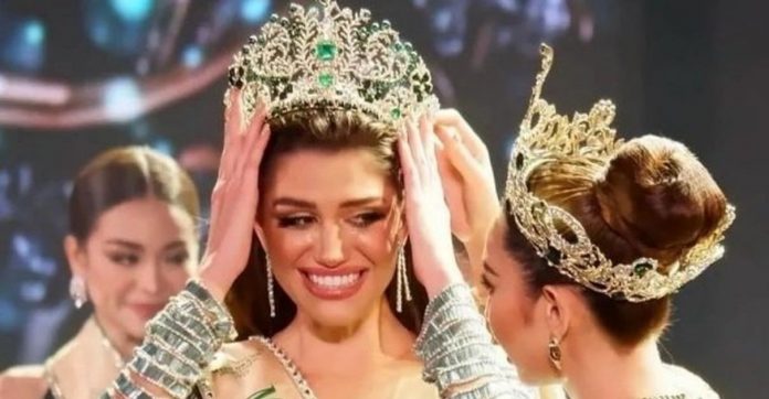 Filha e neta de misses: jovem é a primeira brasileira coroada no Miss Grand International