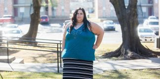 Conheça Mônica Riley: cuja fantasia íntima era que ela chegar ao peso de 455 quilos
