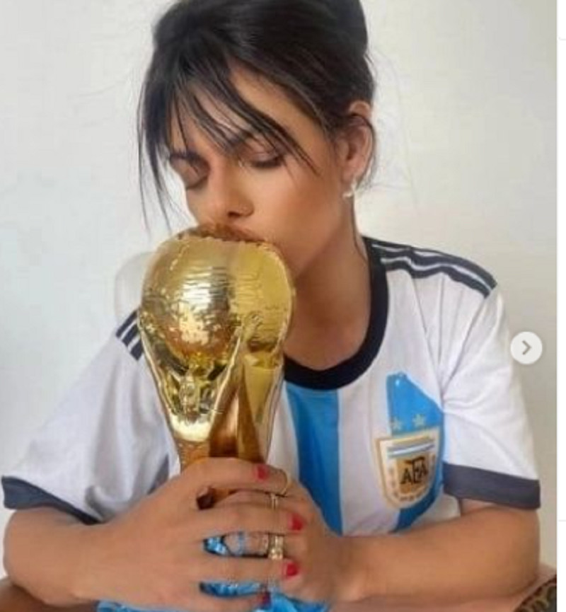 agrandeartedeserfeliz.com - Modelo brasileira "apaixonada" por Messi, vende Porsche de R$ 1 mi e aposta na Argentina