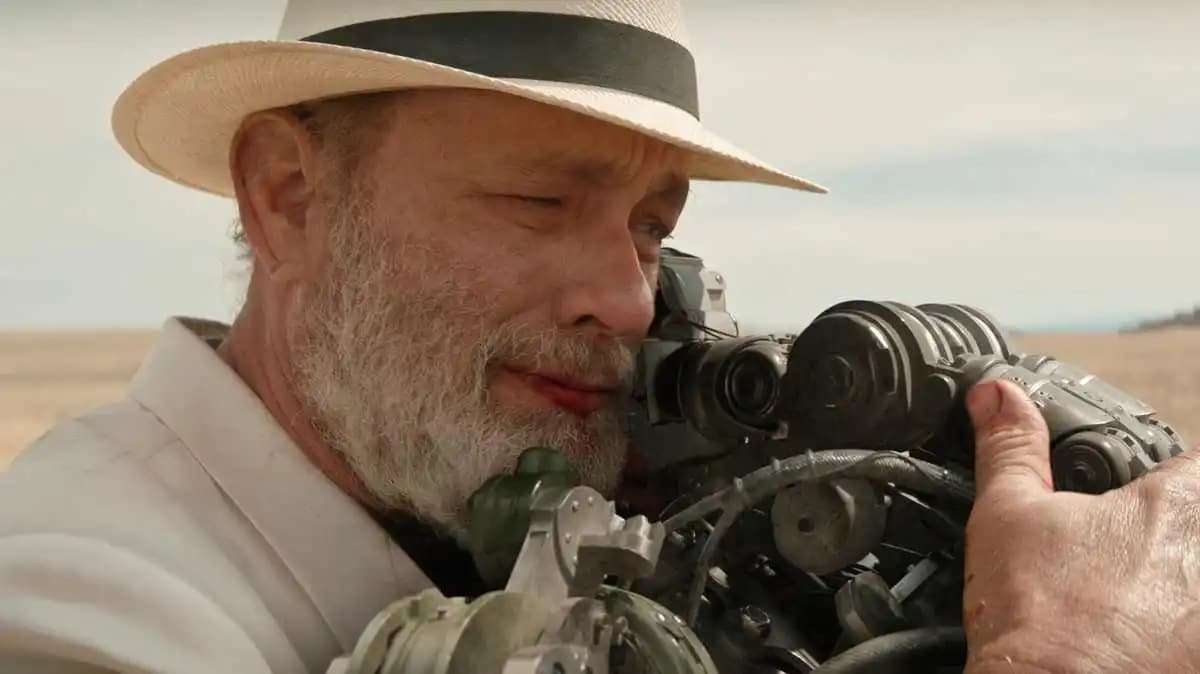 revistapazes.com - Em novo filme, Tom Hanks é inventor brilhante numa jornada com seu robô em mundo pós-apocalíptico