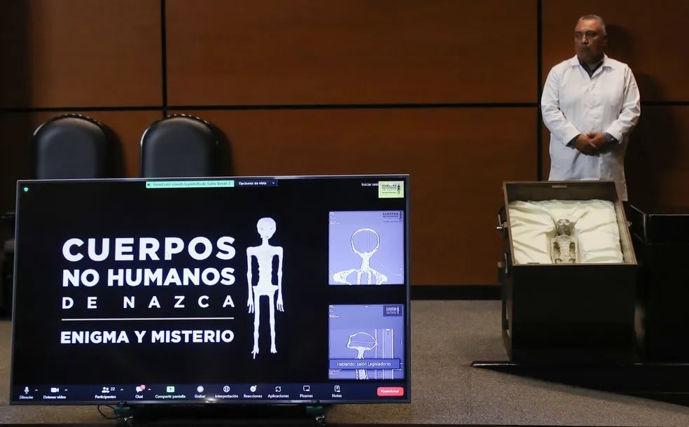 revistapazes.com - Ufólogo mexicano apresenta PROVAS de corpos de EXTRATERRESTRES mumificados - veja fotos
