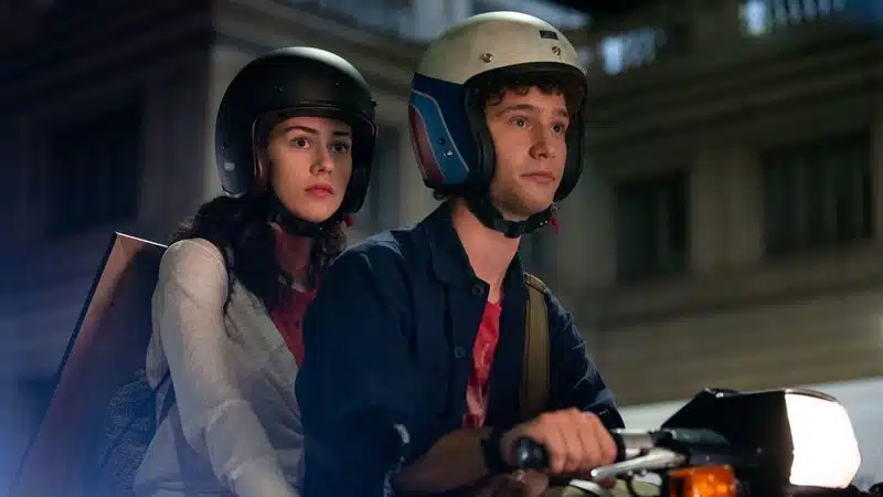 revistapazes.com - Filme de romance na Netflix inspirado em best-seller milionário vai ser o seu oásis de descanso neste fim de semana