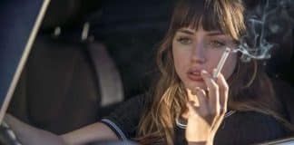 ÚLTIMA SEMANA para assistir na Netflix o filme que Ana de Armas rouba a cena