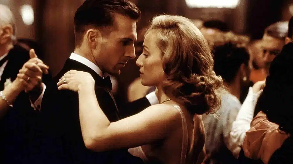 revistapazes.com - Filme vencedor de 9 Oscars com Ralph Fiennes está na Netflix e vai aquecer seu coração