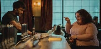 Essa CENA EXCLUÍDA de Bebê Rena MUDA TOTALMENTE o final da série