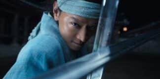 O filme na Netflix que é um corte no tempo e transforma caos em uma aula de história épica