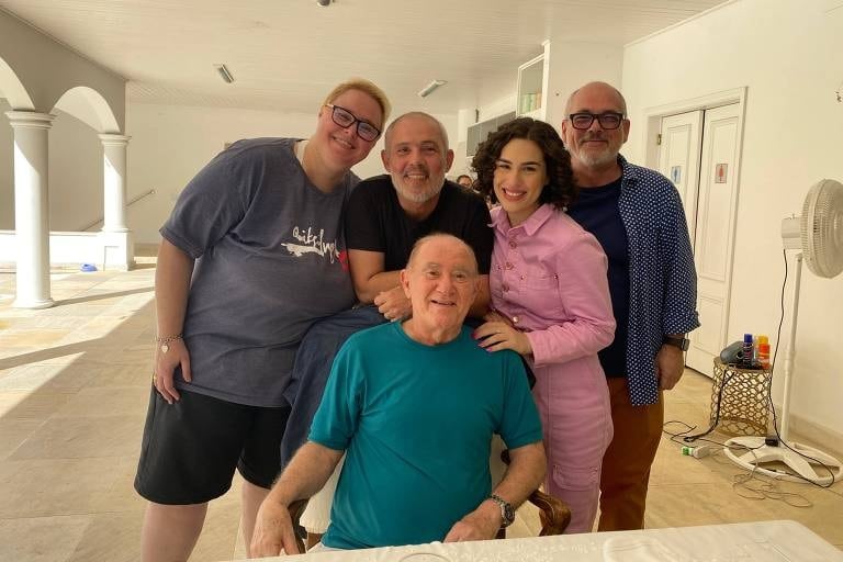 revistapazes.com - "Não vou mais me calar": Renato Aragão quebra o silêncio sobre sua filha e mau comportamento nos bastidores