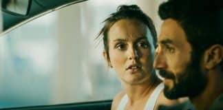 Mulher procura melhor amiga que desapareceu do nada e se envolve em segredos em filme da Netflix