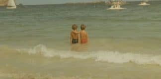 Ele perdeu a memória em um acidente — e muitos anos depois descobriu o chocante segredo de infância que a família escondeu