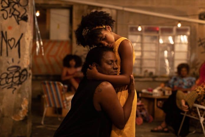 Esse filme da Netflix emocionou famosos e está sendo chamado de ‘um dos mais impactantes do ano’