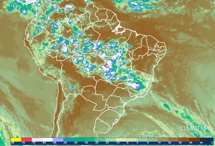 Previsão preocupante: frente fria avança e temporais podem atingir milhões de pessoas no país