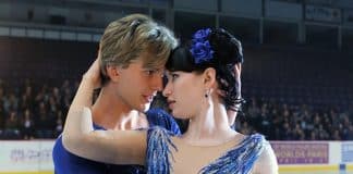 Série sobre duas pessoas que fingem ser um casal para salvar a família vira hit global da Netflix