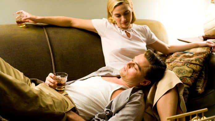 Esse filme com Leonardo DiCaprio e Kate Winslet, na Netflix, revela o que ninguém fala sobre o amor