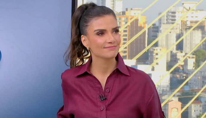 Por que tantas mulheres só usam o cabelo preso Cabelo preso todos os dias? Psicologia aponta motivo surpreendente por trás desse hábito comum