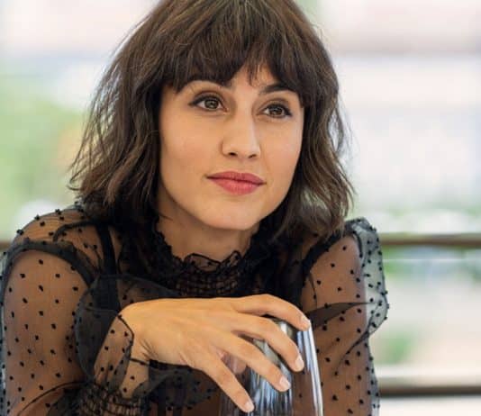 Mulher ganha chance de reviver 10 anos e mudar casamento em série de romance na Netflix