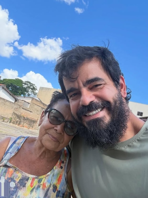 Vaquinha busca reformar casa de Dona Lourdes, mãe de Leide das Neves, símbolo da tragédia do Césio-137 em Goiânia revistapazes.com - Vaquinha busca reformar casa de Dona Lourdes, mãe de Leide das Neves, símbolo da tragédia do Césio-137 em Goiânia