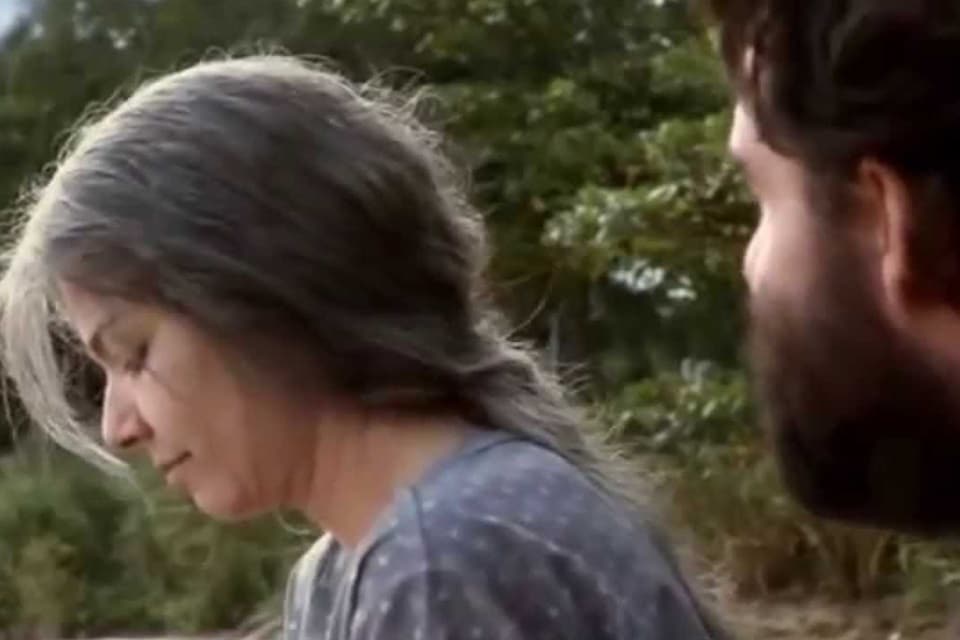 Homem em depressão tem vida transformada após receber livro espírita em filme brasileiro que estreou no Top 5 da Netflix revistapazes.com - Homem em depressão tem vida transformada após receber livro espírita em filme brasileiro que estreou no Top 5 da Netflix
