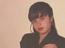 Menina da foto conheceu sertanejo aos 15 anos e segue com ele até hoje