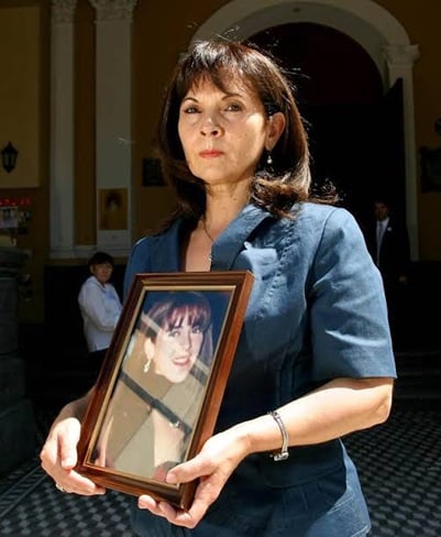 revistapazes.com - Ela fingiu ser dona de prost&iacute;bulo para descobrir onde mantinham sua filha sequestrada