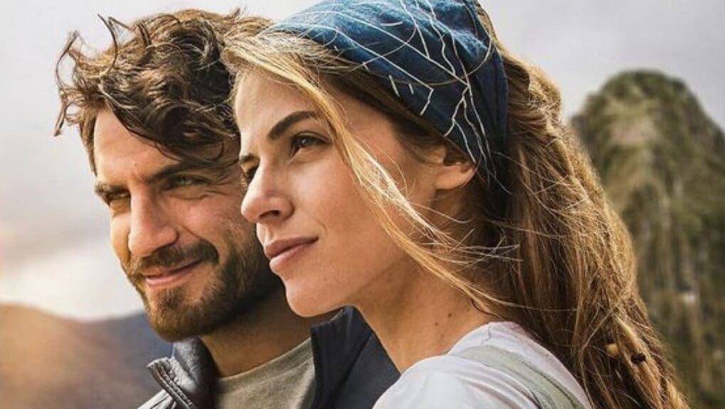 revistapazes.com - Dois desconhecidos, uma viagem pelo Peru e um romance da Netflix que surpreende at&eacute; o fim