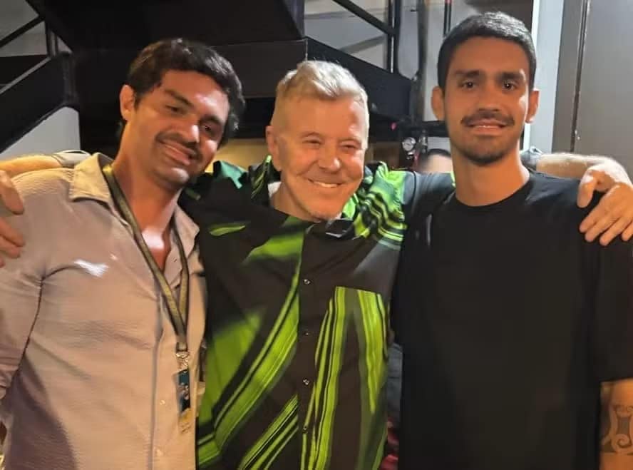 revistapazes.com - Miguel Falabella quase nunca mostra os filhos, mas revelou agora um detalhe que surpreendeu