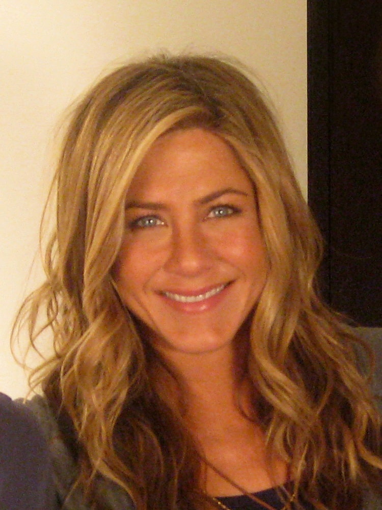 revistapazes.com - As &uacute;ltimas fotos de paparazzi de Jennifer Aniston sem maquiagem confirmam o que todos n&oacute;s suspeit&aacute;vamos