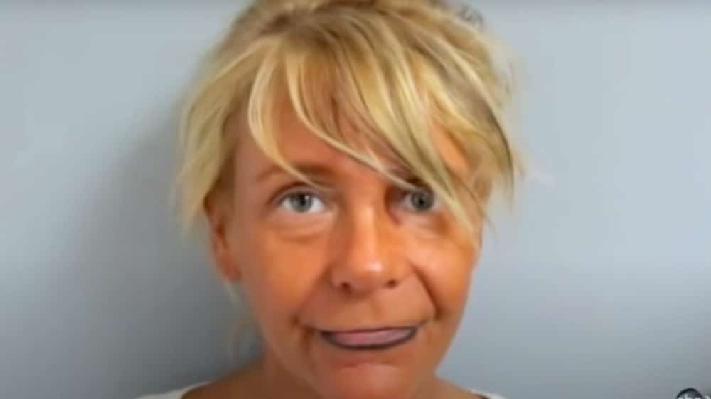 revistapazes.com - Ela virou not&iacute;cia por um bronzeado extremo; anos depois, Patricia Krentcil reaparece diferente
