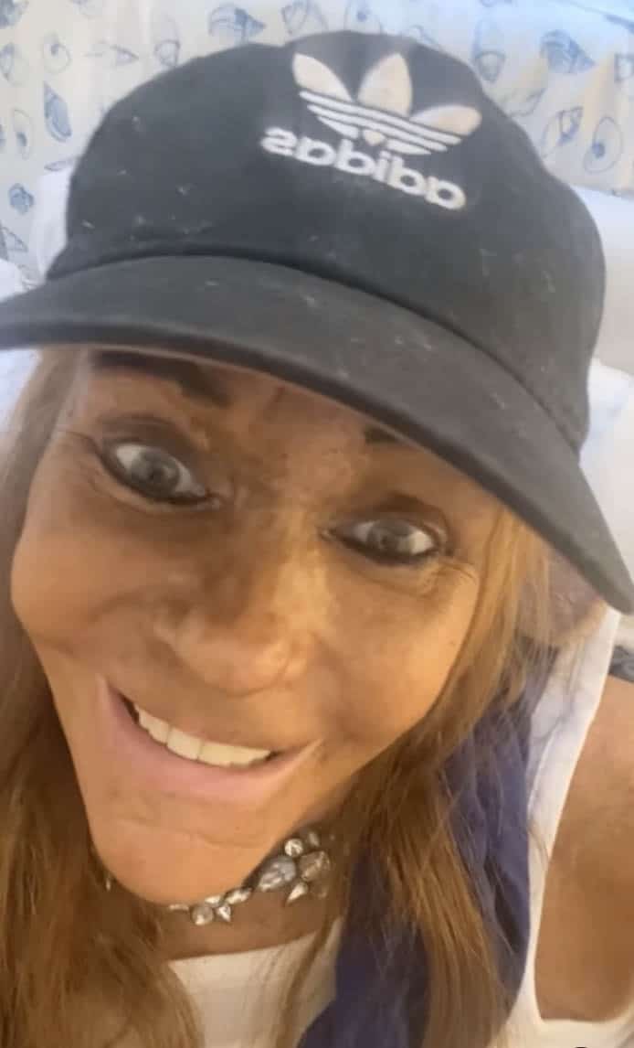 revistapazes.com - Ela virou not&iacute;cia por um bronzeado extremo; anos depois, Patricia Krentcil reaparece diferente