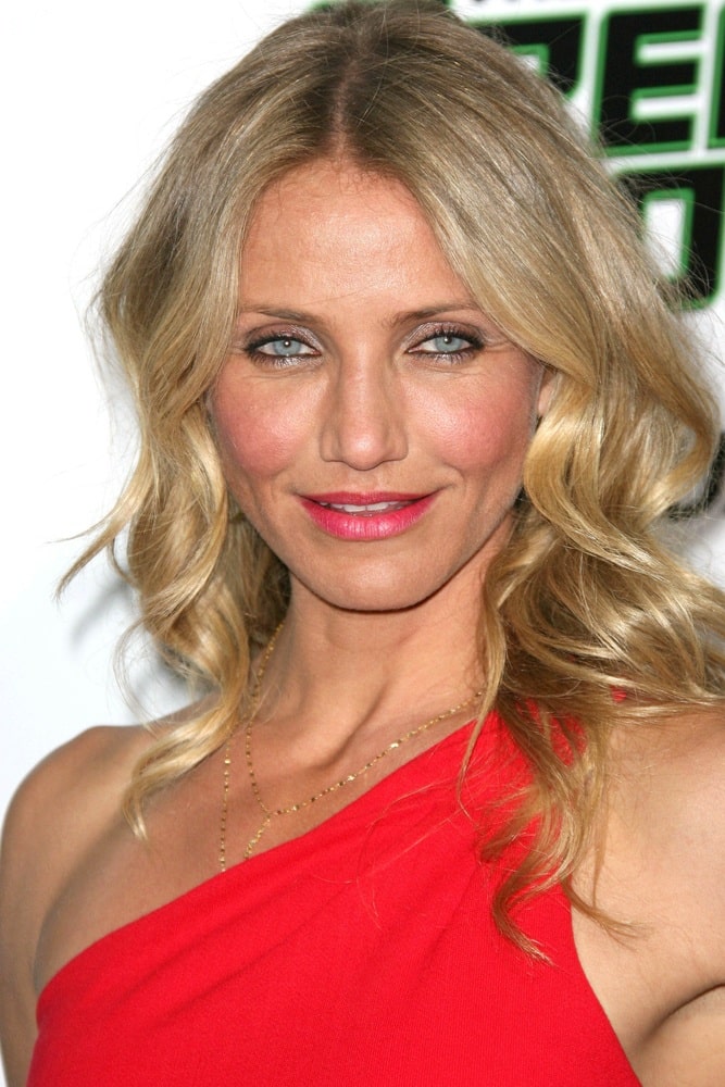 revistapazes.com - Cameron Diaz surpreende f&atilde;s com segundo filho aos 51 anos, mas nem todos reagiram bem