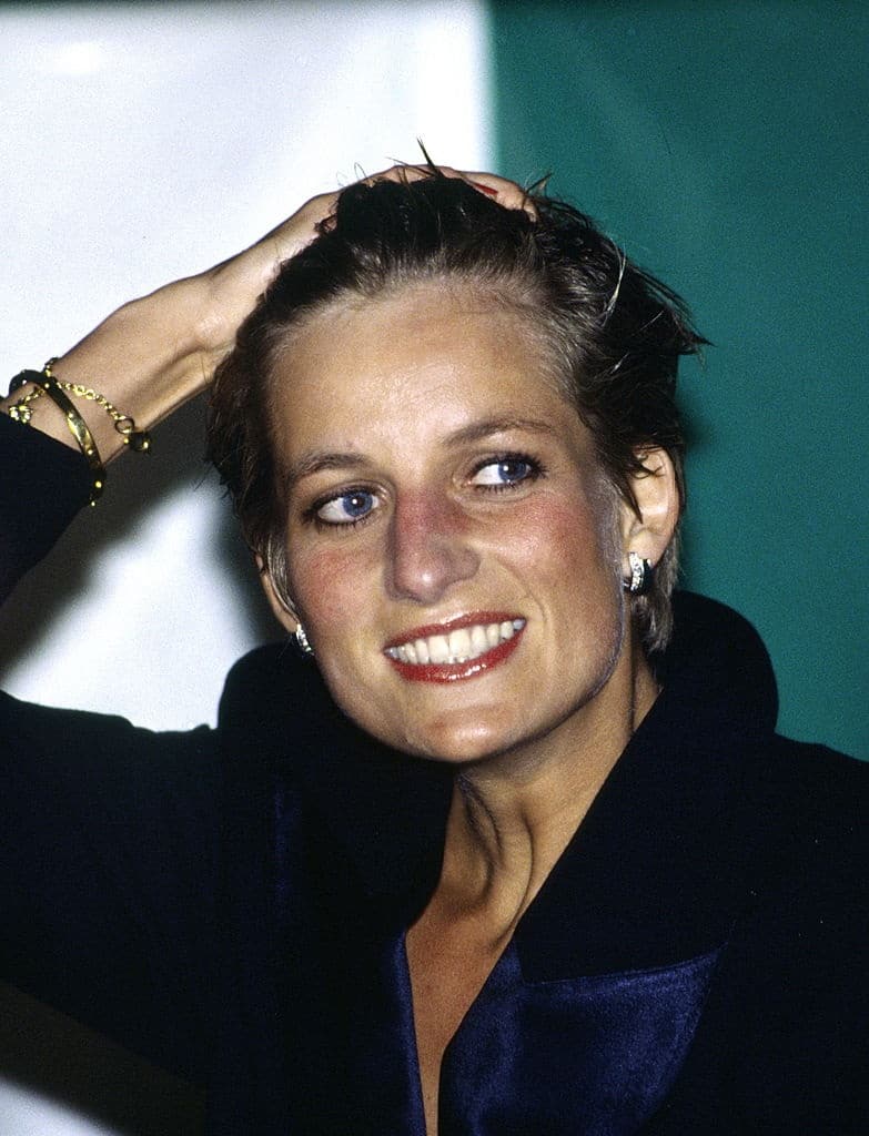 revistapazes.com - A Princesa Diana escondeu um grande segredo de Charles &ndash; pouco depois, o casamento deles chegou ao fim